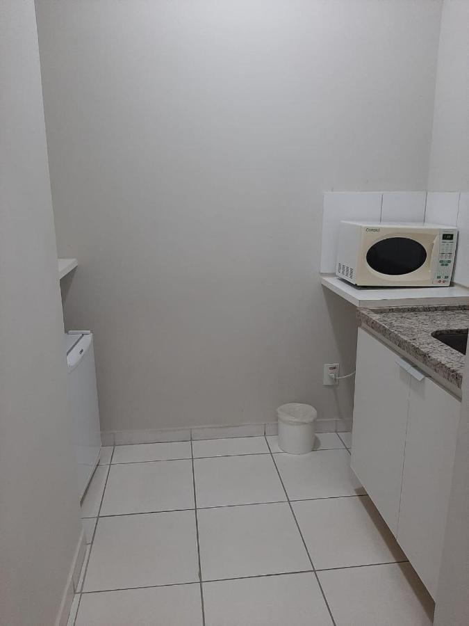 Golden Dolphin Express 5Pessoas Mais 1 Crianca Ate 5 Anos Com Toalhas E Roupas De Cama,Lencois, Travesseiros E Fronhas E 3 Parques Aquaticos Termais Limpeza Impostos E Taxas Ja Incluso Caldas Novas Dış mekan fotoğraf