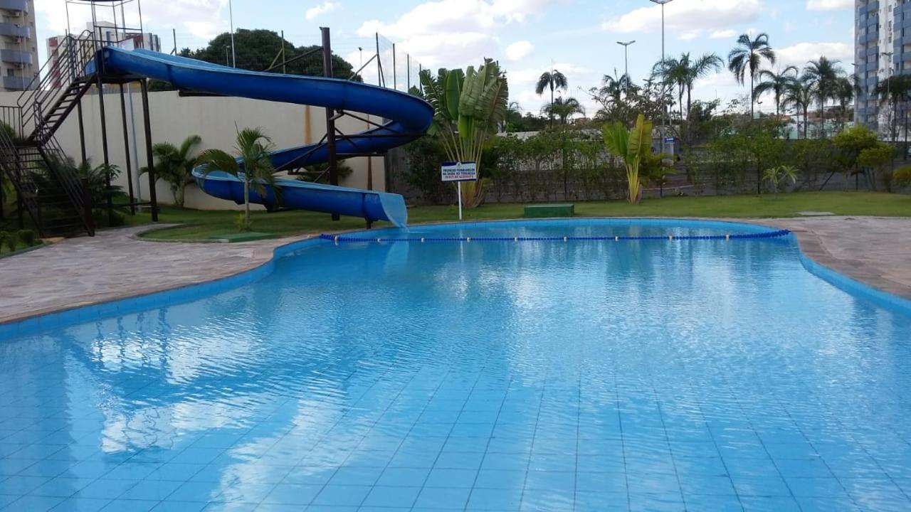 Golden Dolphin Express 5Pessoas Mais 1 Crianca Ate 5 Anos Com Toalhas E Roupas De Cama,Lencois, Travesseiros E Fronhas E 3 Parques Aquaticos Termais Limpeza Impostos E Taxas Ja Incluso Caldas Novas Dış mekan fotoğraf